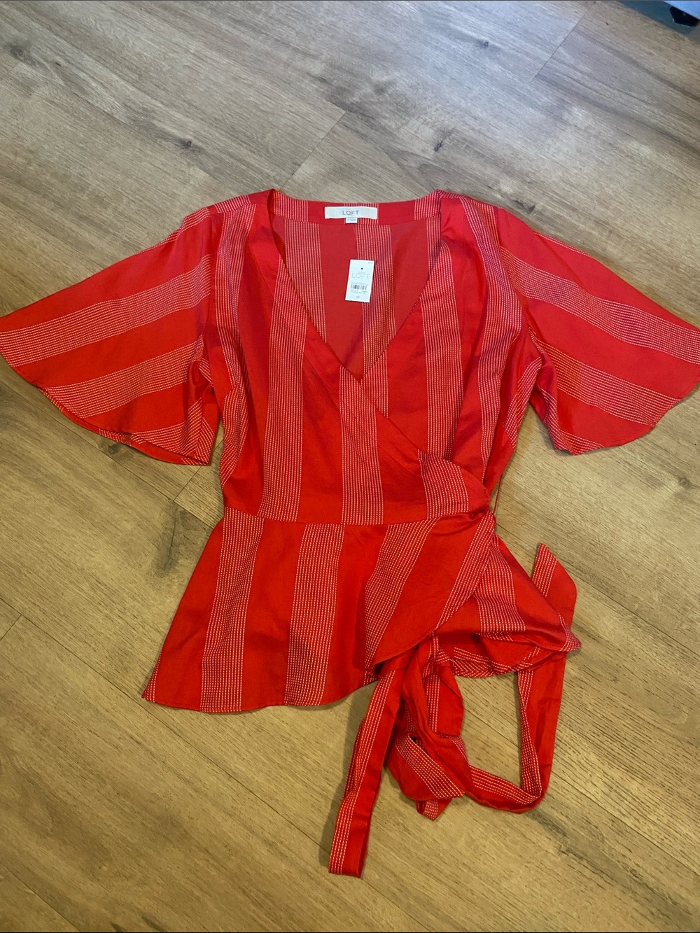 LOFT Peplum Top Womans M Red Dobby Stripe Wrap Flutter Sleeves NWT Cottagecore